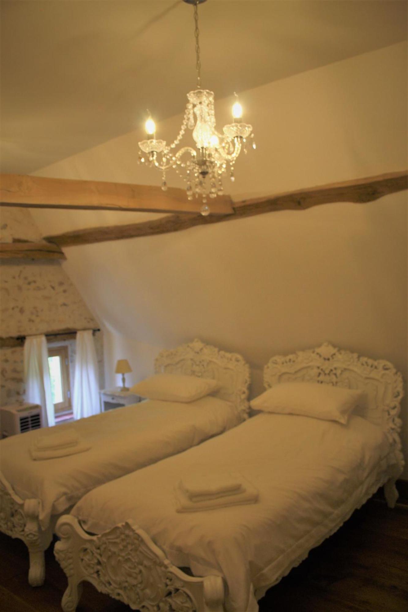 Bed and Breakfast Manoir De La Basse-Cour Asnieres-sur-Vegre Exterior foto